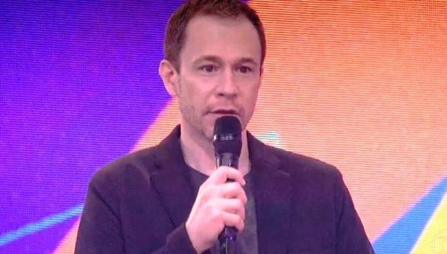 Com Faustão internado, Tiago Leifert apresenta o 'Domingão' deste domingo (13)