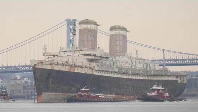 Como um navio transatlântico deve se tornar o maior recife artificial do mundo