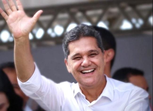 Conceição da Barra, no ES, recebe Ricardo Ferraço para entrega de obra e abertura do 8º Festival da Maior Moqueca do Mundo