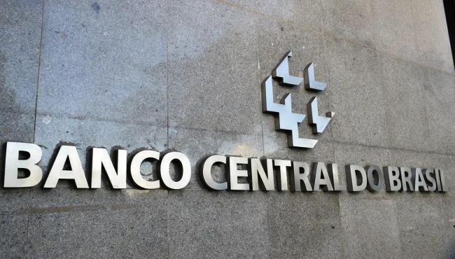 Contas externas têm saldo negativo de US$ 5,1 bilhões em outubro