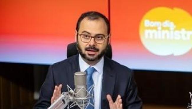 Contrata+Brasil: “A gente pode ter uma revolução na distribuição de renda”, afirma Paulo Pereira