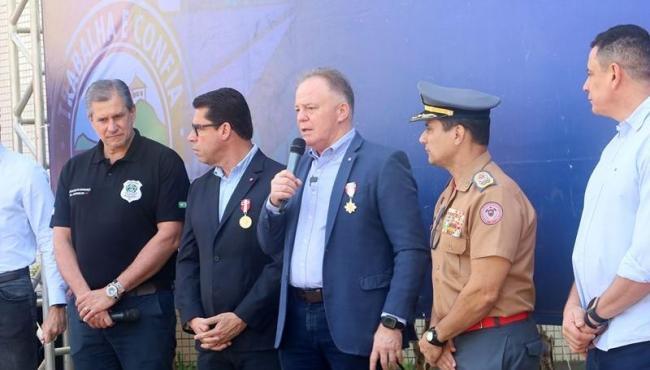 Corpo de Bombeiros Militar recebe 49 novas caminhonetes