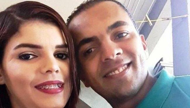 Crianças ficam dois dias vivendo com corpos após morte dos pais