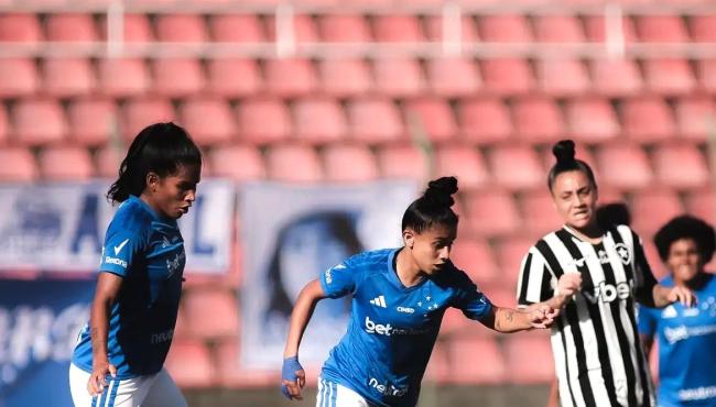 Cruzeiro vence Botafogo no Brasileirão Feminino