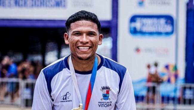 Da comunidade indígena ribeirinha ao beach soccer: a trajetória de "Michael" no futebol
