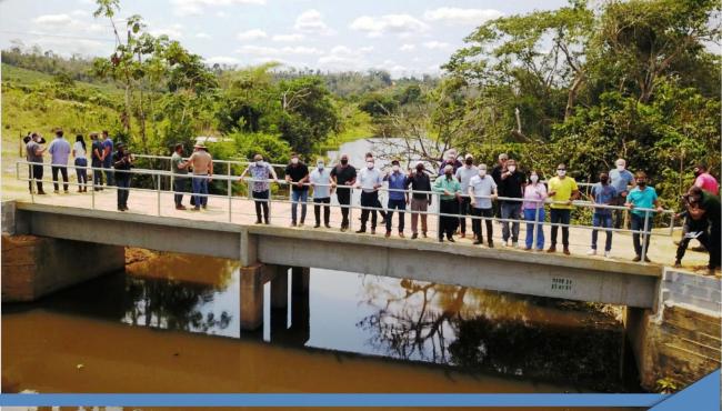 Daniel Santana e Paulo Foletto inauguram ponte de São José da Barra Seca, em São Mateus, no ES