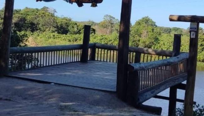 Deck na margem do rio vai contribuir para alavancar o turismo na Vila de Itaúnas, em Conceição da Barra, ES