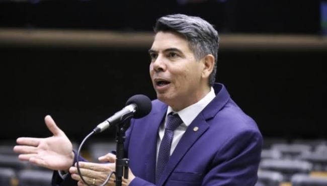 Deputado Messias Donato apresenta projeto para impedir doações indiscriminadas de bens da União a governos estrangeiros