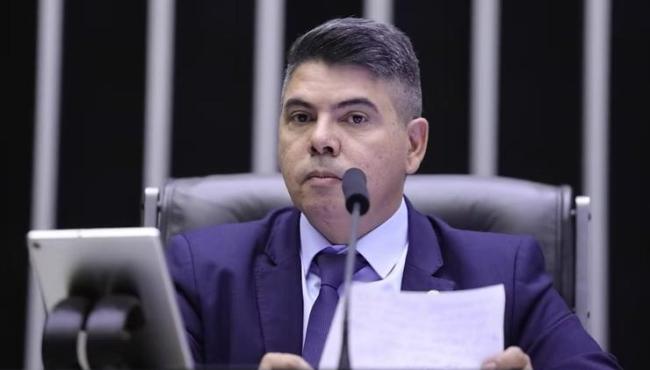 Deputado Messias Donato cobra explicações do governo Lula por negar apoio das Forças Armadas ao Rio de Janeiro