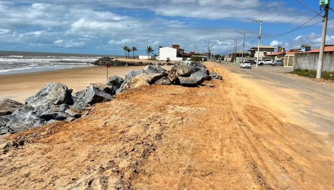 DER-ES, Prefeitura de Conceição da Barra e sociedade civil discutem propostas para acabar com erosão nas praias do Norte do ES