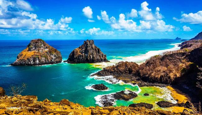 Destino das celebridades: o famoso ano novo de Fernando de Noronha
