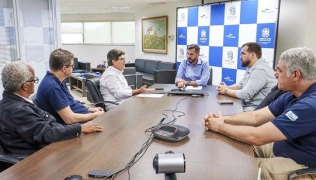 Detran/ES e ANGIS firmam parceria para monitorar veículos com ‘kit gás’
