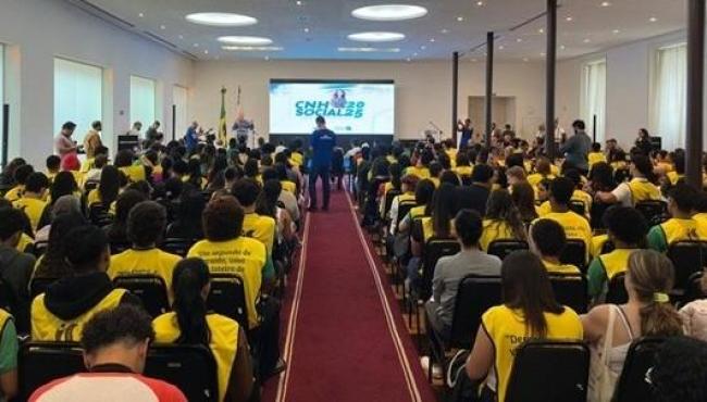 Detran/ES realiza etapa de formação para estudantes selecionados no Programa CNH Social