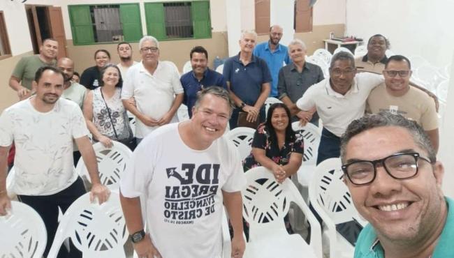 Dia do Evangélico em Conceição da Barra, no ES, celebra fé, serviço e união entre as igrejas locais