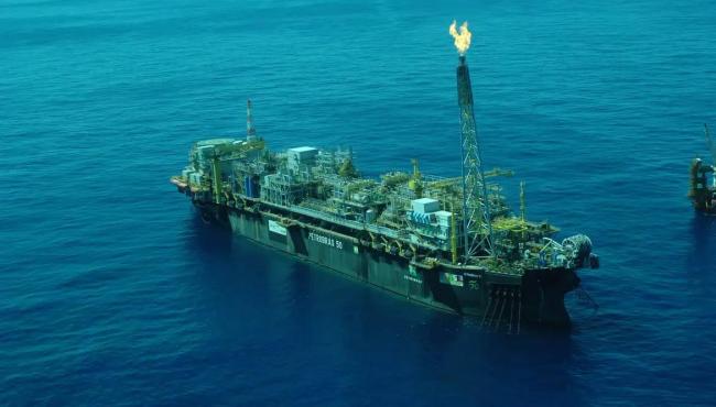 Doze cidades campeãs de royalties têm condição de vida abaixo da média