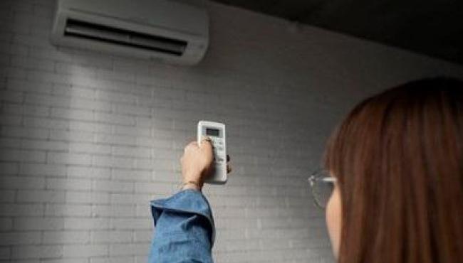 Economia na conta de luz: 3 dicas para diminuir gastos com ar-condicionado