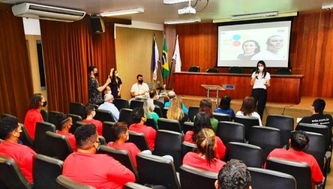 EDP realiza aula inaugural da primeira escola de eletricistas para pessoas trans, no ES