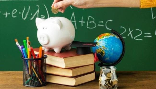 Educação financeira: como falar sobre dinheiro com crianças e adolescentes