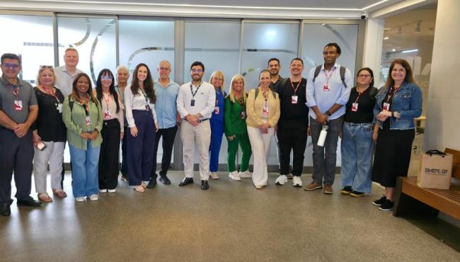 Educadores do Distrito Federal vêm ao Espírito Santo conhecer práticas de excelência em escolas privadas