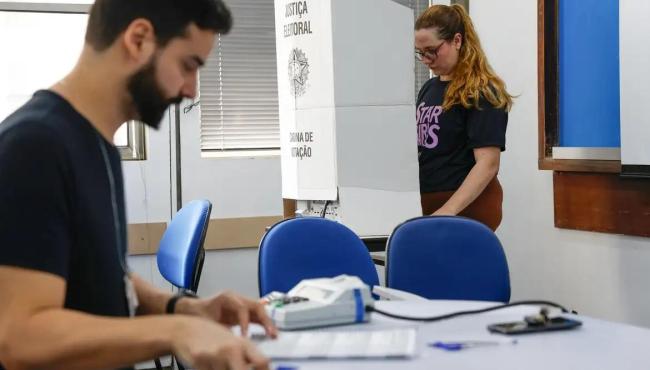 Eleitor que faltou ao primeiro turno pode votar no segundo