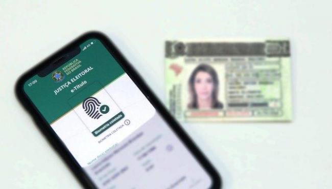 Eleitor tem até 23h59 deste sábado (28) para baixar e-Título