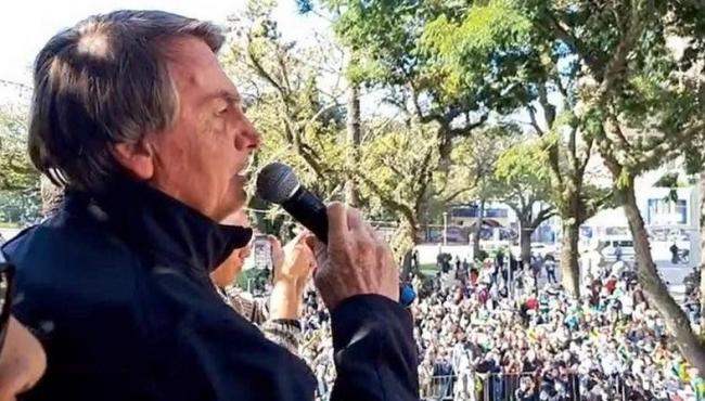 Em aceno a evangélicos, Bolsonaro participa de evento religioso no PR