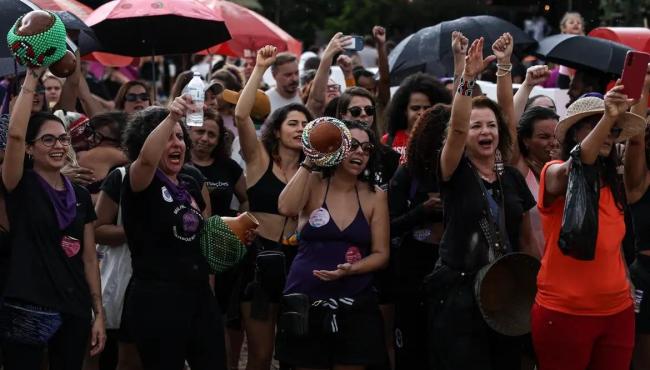 Em Brasília, mulheres denunciam feminicídios e a omissão do Estado