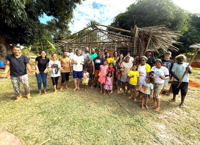 Embarreio do Quitungo fortalece tradição ancestral e une comunidade no Quilombo de Santana, em Conceição da Barra, ES
