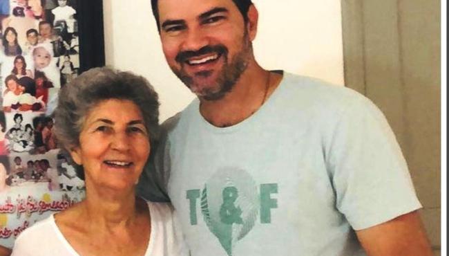 Emoção e muitos aplausos na despedida à aposentada Maria Otília, mãe do prefeito Bruno Araújo