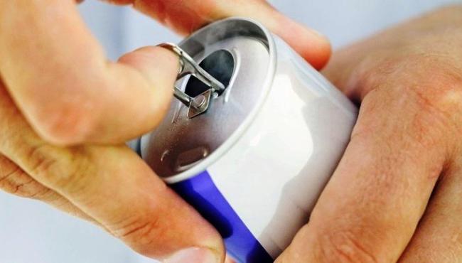 Energético: médico comenta os efeitos e problemas da bebida no corpo