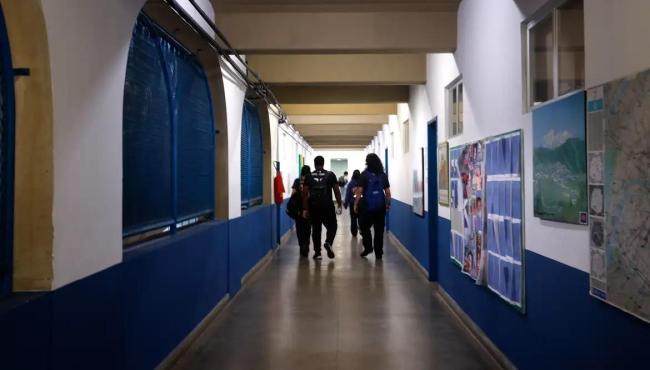 Enfrentamento à violência é desafio para 71,7% dos gestores de escolas