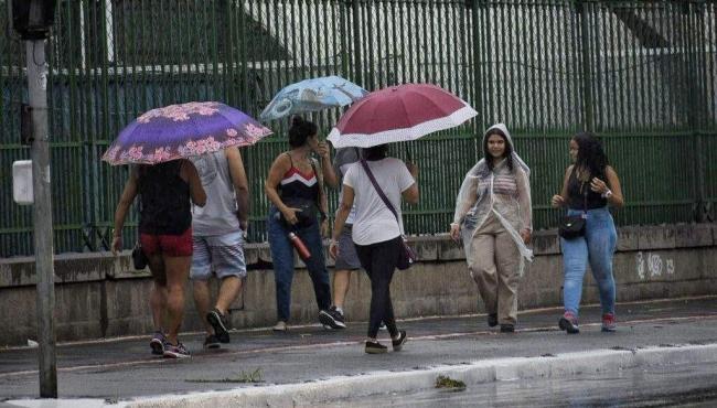 ES recebe alerta amarelo para acumulado de chuva; veja previsão