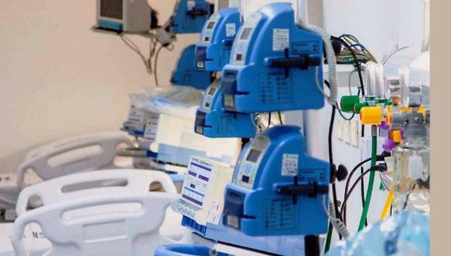 ES soma 13.607 mortes 897.437 casos confirmados de Covid-19 nesta quinta-feira (3)