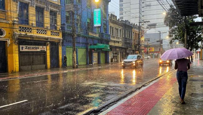 ES tem dois alertas de chuvas intensas e ventos de até 100 km/h; veja as cidades