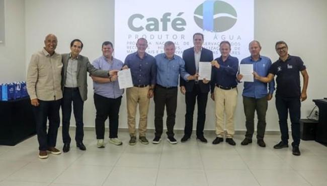Espírito Santo avança no desenvolvimento sustentável da cafeicultura com integração ao Programa Café Produtor de Água