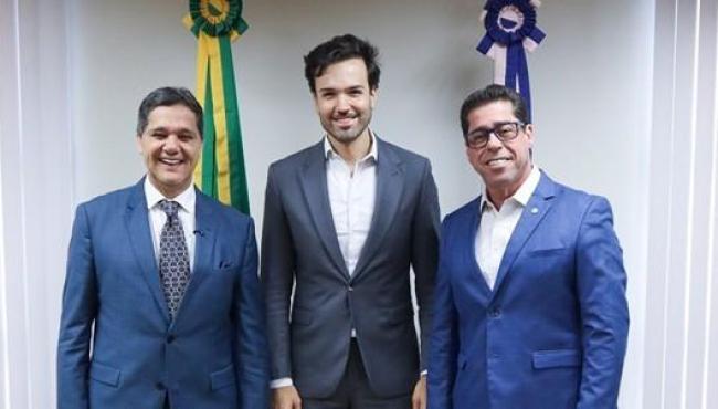 Espírito Santo e Minas Gerais se aproximam por investimento ferroviário