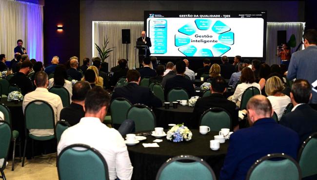 Espírito Santo em Ação reúne mais de 100 empresários para debater cenário político e perspectivas econômicas