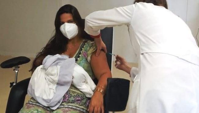 Espírito Santo inicia vacinação em gestantes e puérperas com doses da Pfizer