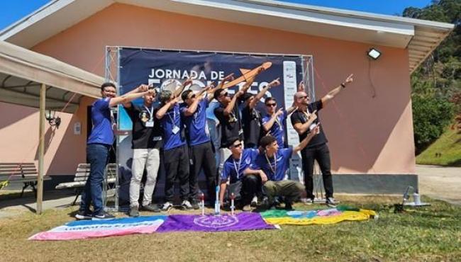 Estudantes da Rede Estadual do Espírito Santo conquistam ouro e prata na Olimpíada Brasileira de Foguetes