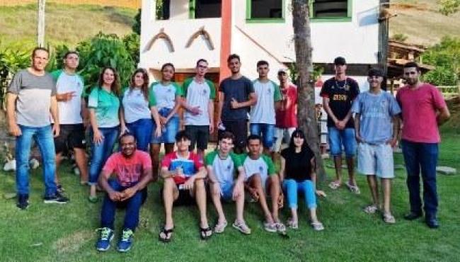 Estudantes participam de projeto sobre a colonização da Vila do Café, em Alegre, no ES