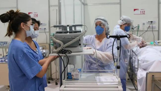 Estudo aponta esgotamento emocional e burnout de médicos de UTI