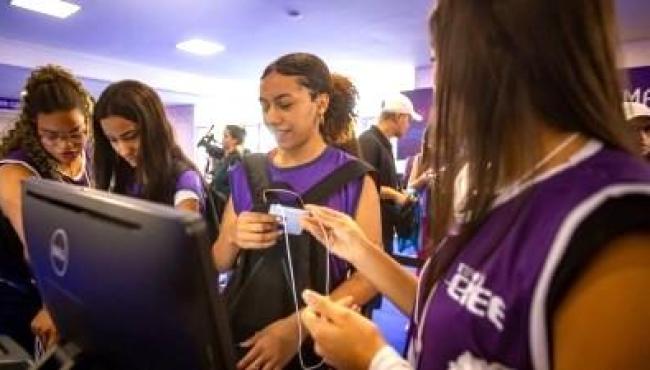 Evento em Linhares, no ES, prepara estudantes para o mercado de trabalho e oportunidades de estágio