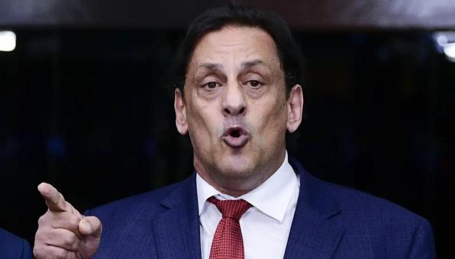 Ex-advogado de Bolsonaro é condenado por injúria racial