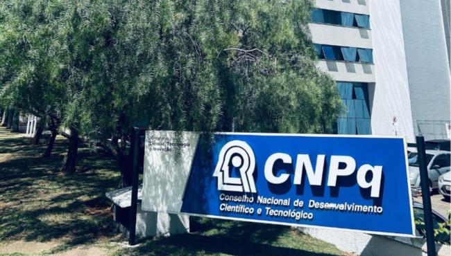 Ex-aluna da Ufes é condenada a devolver bolsa de doutorado de R$ 378 mil