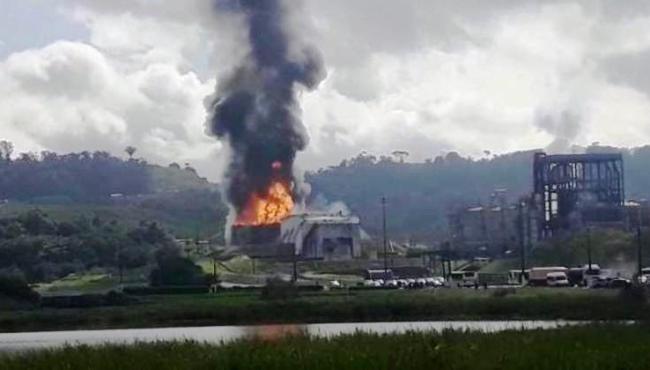Explosão em usina deixa feridos e provoca incêndio de grandes proporções, em AL