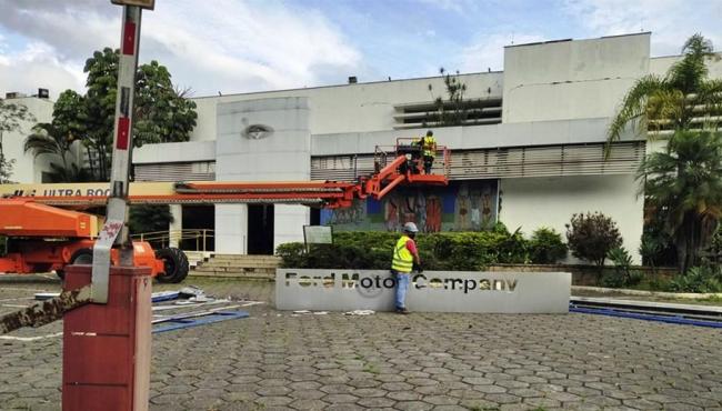 Fábrica da Ford em São Bernardo do Campo começa a ser demolida