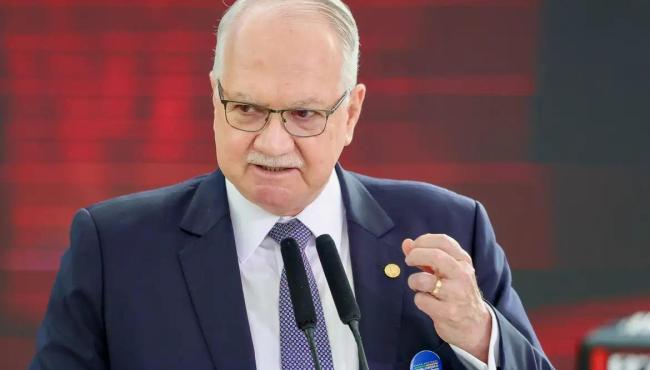 Fachin repudia fala de Milei contra Moraes e reafirma autonomia do STF
