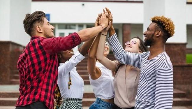 Fapes lança edital inédito de letramento científico em conexão com programa da Sedu