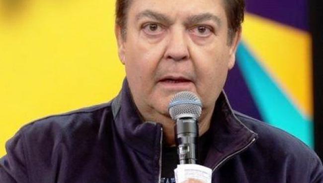 Faustão nega rumores de fim antecipado e garante ‘Domingão’ até dezembro