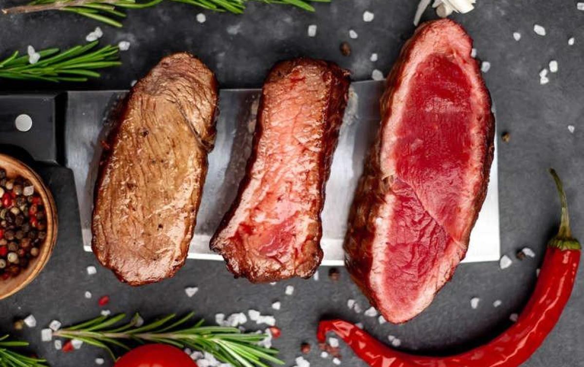 Faz mal comer carne malpassada, ao ponto ou bem passada? Existe ponto ...